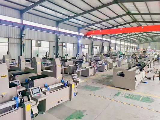 Μηχανή επεξεργασίας CNC με παράθυρο με προφίλ αλουμινίου