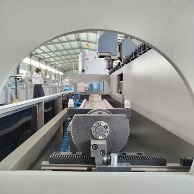 Προφίλ αλουμινίου 3+1 Κέντρα επεξεργασίας CNC μήκος εργασίας είναι 3200mm με αυτόματη αλλαγή εργαλείου