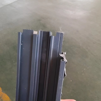 Μηχανές CNC 5 άξονων για την αλουμινένιο οθόνη