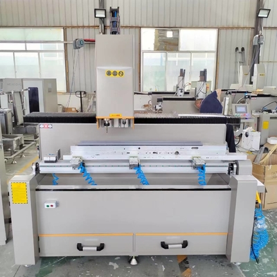Μηχανή τρυπανισμού CNC 1500mm για το προφίλ παράθυρου από αλουμίνιο και τα μινιμαλιστικά έπιπλα, όπως τα ντουλάπια κρασιού