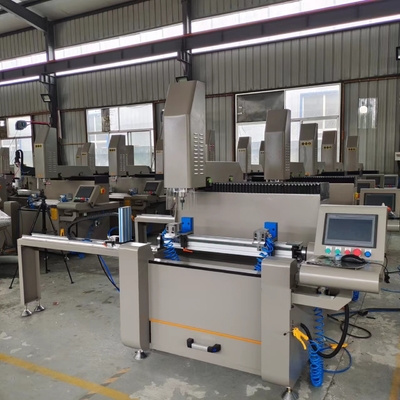 800mm Αλουμίνιο και PVC UPVC Single Head CNC Copy Router για τρυπήματα, φρένα και διακοσμήσεις