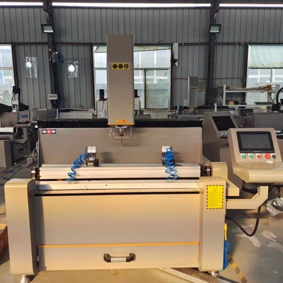 1200mm 3 άξονες CNC τρυπαντική μηχανή αλουμινίου και PVC μηχανή κατασκευής πόρτας παράθυρου με πίνακα αναστροφής