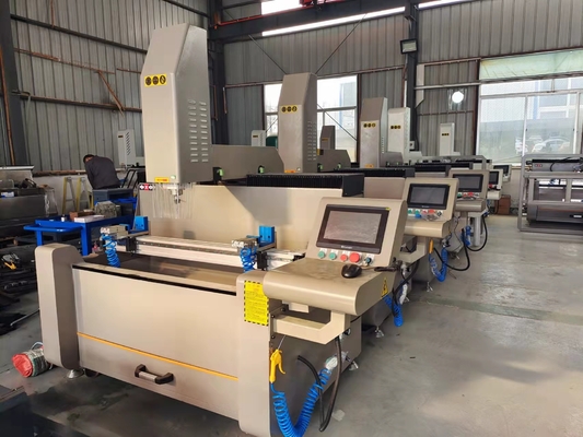 1200mm CNC τρύπηση αλουμινίου προφίλ τρύπα τρύπα τριβή φρένα για παράθυρο πόρτα και τοίχος κουρτίνας