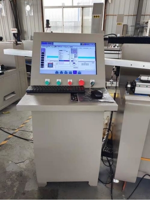 μηχανή πορτών παραθύρων αλουμινίου 3200mm για CNC τις τρυπώντας με τρυπάνι τρύπες άλεσης με τη λειτουργία ATC