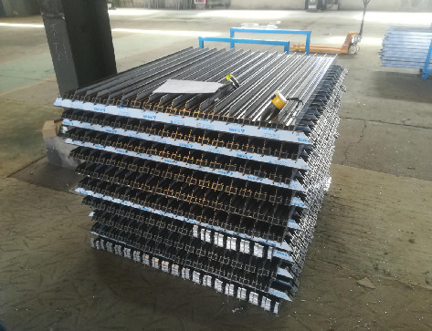 550mm Saw Blade CNC Αλουμινίου Κέντρο Κόψιμο CNC Single Head Αλουμινίου Παραθύρα πόρτα κουρτίνα τοίχος μηχανή