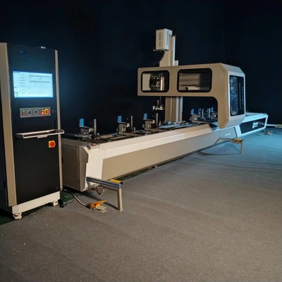 Κέντρο επεξεργασίας CNC 4 άξων Κέντρο επεξεργασίας CNC Alu με μέγιστο μήκος επεξεργασίας 7000mm