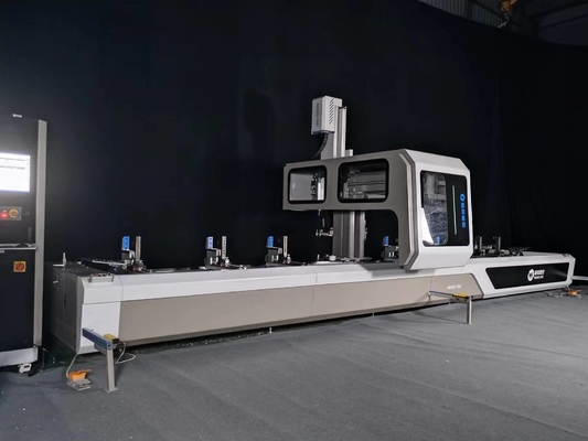 Κέντρο επεξεργασίας CNC 4 άξων Κέντρο επεξεργασίας CNC Alu με μέγιστο μήκος επεξεργασίας 7000mm