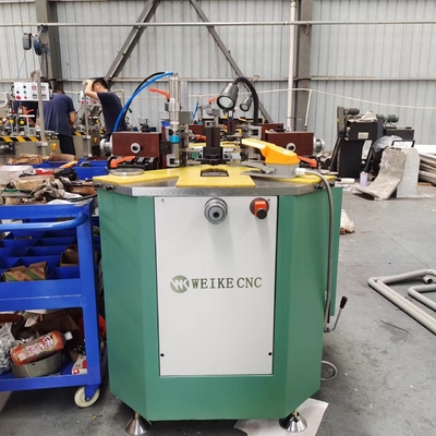 160mm 140mm Αλουμινίου γωνία Crimping Machine Για Sash Awning παράθυρο πλαίσιο