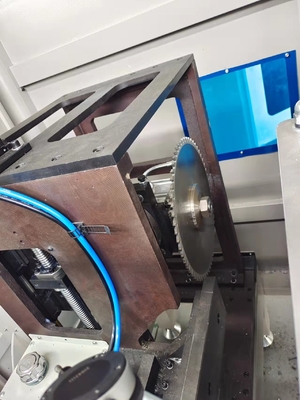 Μηχανή Τελικής Τρίωσης CNC