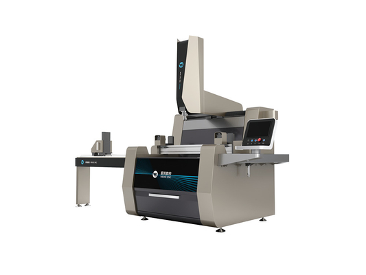 Μηχανή κατασκευής πόρτας από αλουμίνιο PVC 800mm CNC Router Milling Machine